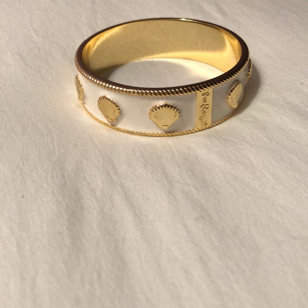 NWOT Lilly Pulitzer Shell Bangle